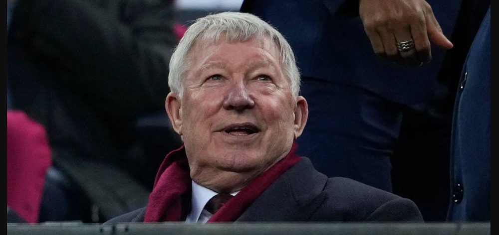 Sir Alex Ferguson en la tribuna de Old Trafford.  ,image_description: