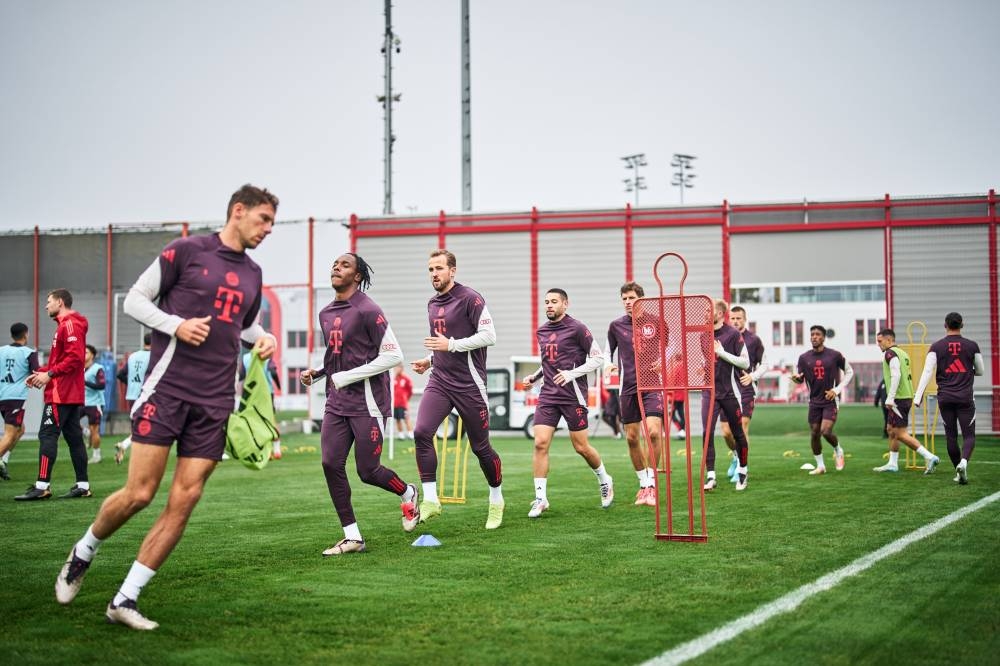 Uno de los últimos entrenamientos del Bayern antes del juego. ,image_description: