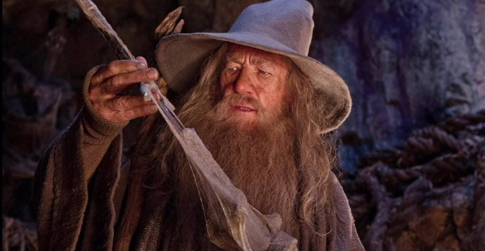 Los rumores apuntan a que este nuevo filme podría centrarse en la figura del mago Gandalf.,image_description: