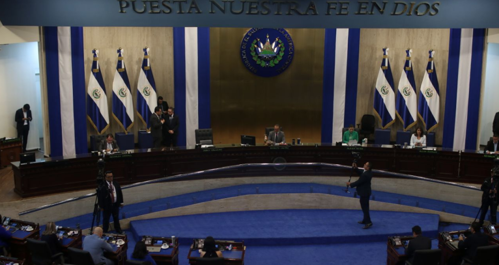 La Ley de Energía Nuclear fue aprobada este martes con 57 votos. Hubo tres votos en contra. / Lisbeth Ayala.,image_description: