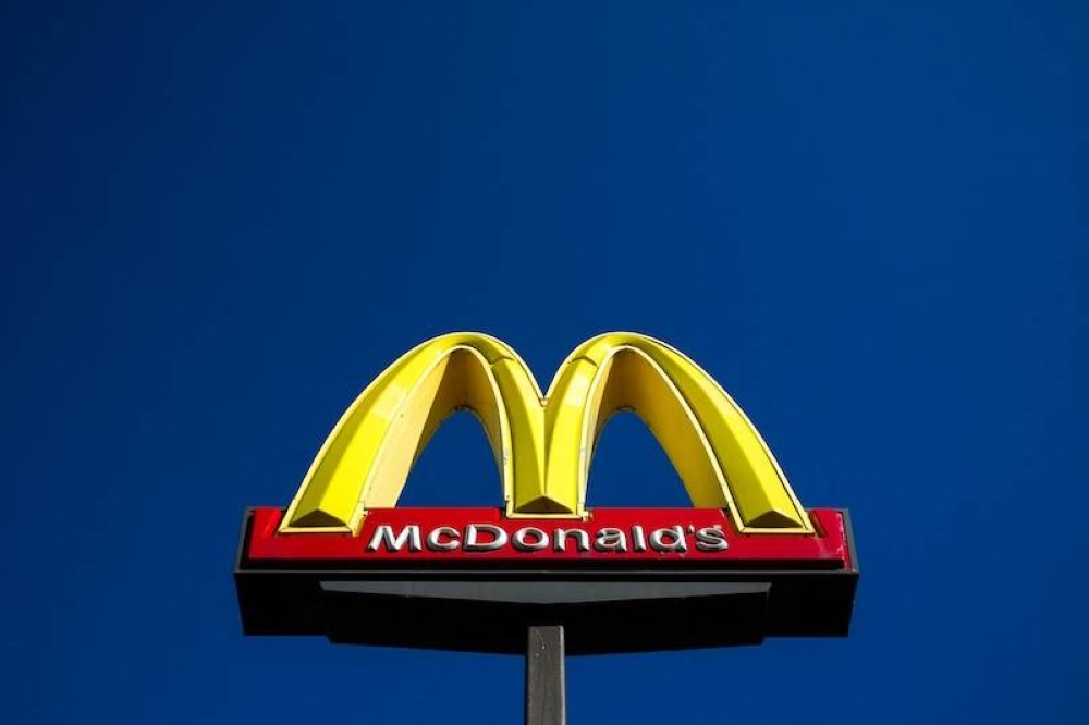 Un logo de McDonald039s en un restaurante en Dearborn, Michigan, EEUU./AFP ,image_description: