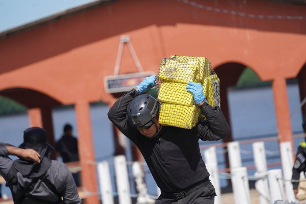 La última incautación fue hecha a 1,704 kilómetros al suroeste de la Bocana El Cordoncillo, en Jaltepeque. ,image_description: