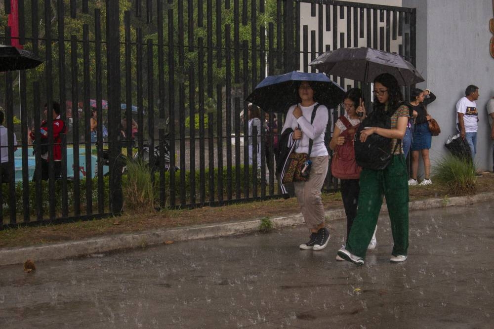 Medio Ambiente prevé que las lluvias se desarrollen durante la tarde y se mantengan en la noche de este sábado. /DEM,image_description: