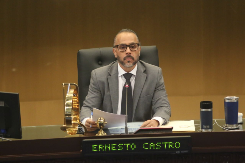 Ernesto Castro, presidente de la Asamblea Legislativa. / Lisbeth Ayala.,image_description: