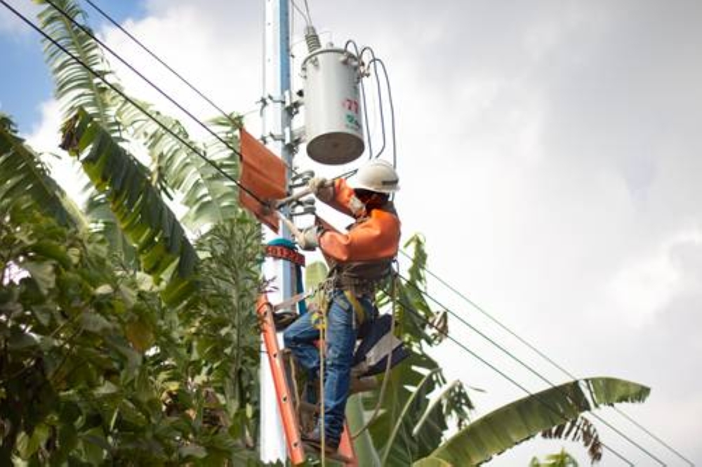 A solicitud de Etesal, AES El Salvador realizará un corte eléctrico este domingo. / AES.,image_description: