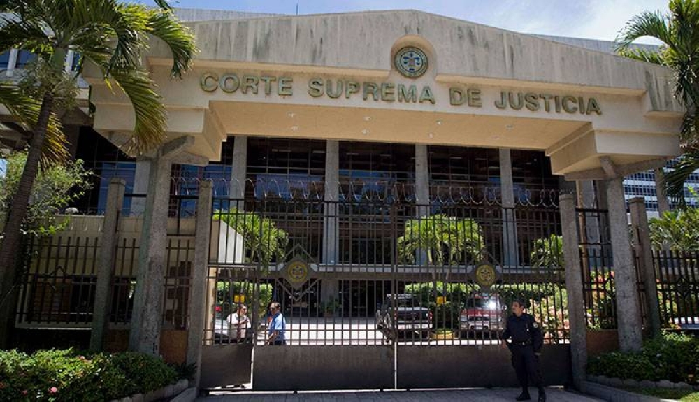 La Corte Suprema de Justicia CSJ tendrá hasta el 31 de mayo de 2025 para implementar el protocolo digital. / DEM. ,image_description: