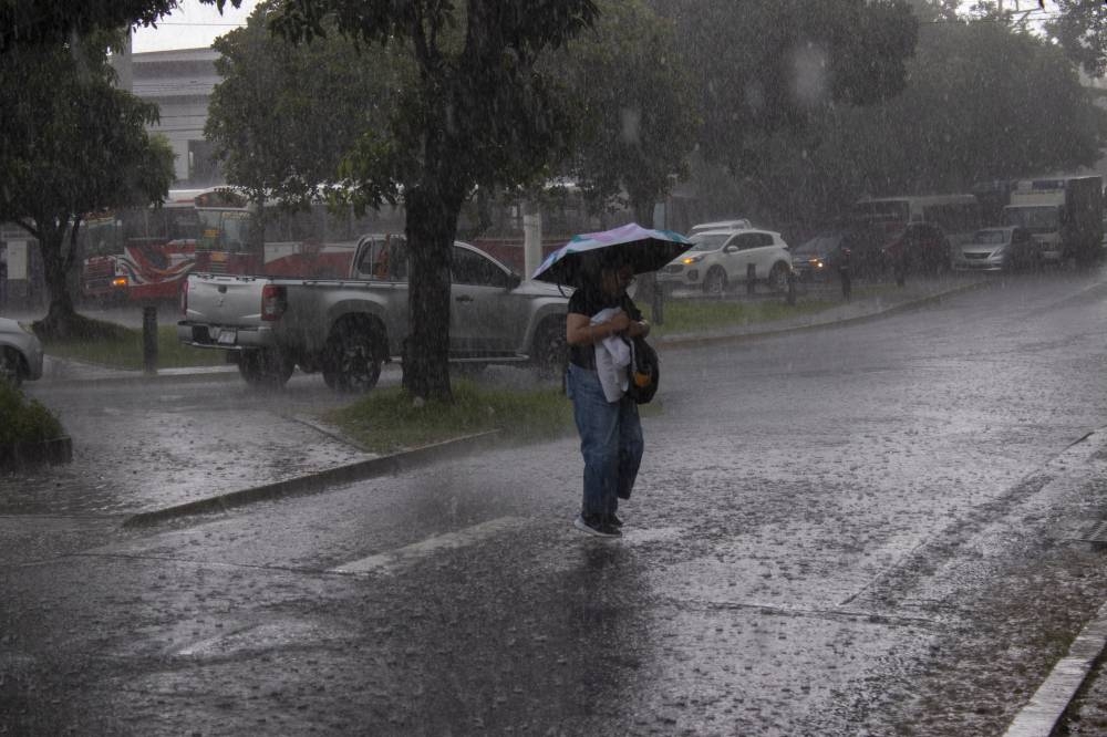 Lluvias y tormentas para este miércoles en la tarde y noche/ Foto archivo DEM.,image_description: