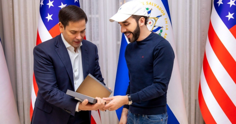 El nuevo secretario de Estado, Marco Rubio, compartió en marzo de 2023 una reunión con el presidente salvadoreño Nayib Bukele/ Foto cortesía.,image_description: