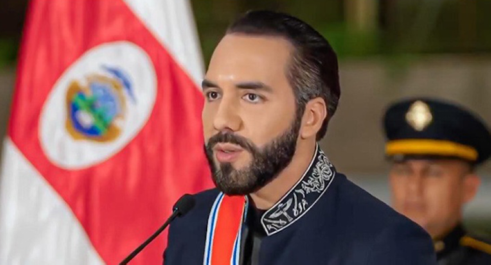 El presidente Nayib Bukele durante su discurso del lunes en San José./Capres,image_description: