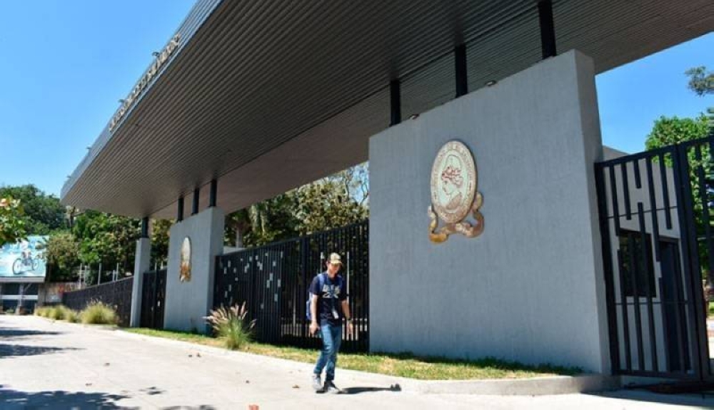 El reglamento contra la violencia de género en la Universidad de El Salvador fue emitido en mayo y está vigente desde el 5 noviembre. / DEM.,image_description: