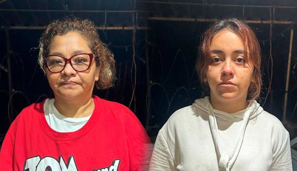 Las detenidas comercializaban droga en su vivienda, según la FGR. / Fiscalía,image_description: