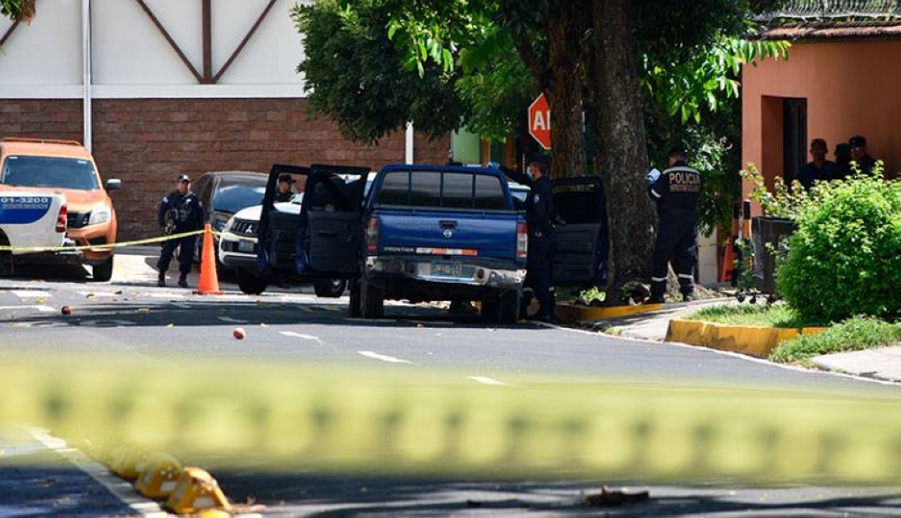 La vocera de Movimiento Salvadoreño de Mujeres y Resistencia Feminista, Ana Cecilia Hernández señaló que la mitad de los actos de violencia fueron cometidos por parejas y exparejas, estos en 16 de los casos y el resto por otros agresores.,image_description: