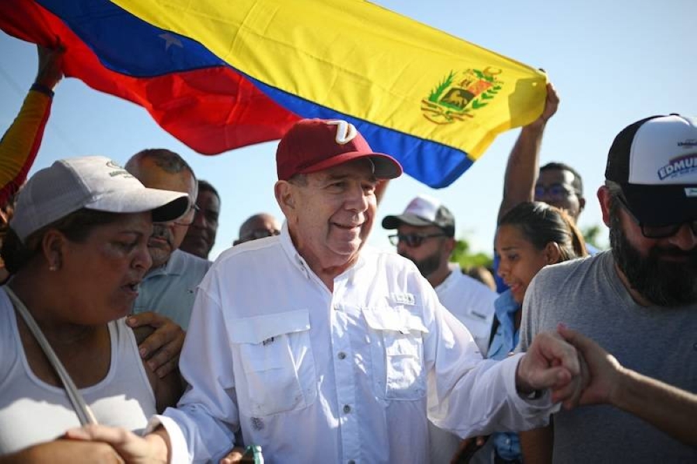 González agradeció a Ecuador. En su cuenta de la red social X escribió: Los países demócratas saben que la voluntad soberana debe defenderse más allá de sus propias fronteras. u00a1Gracias, Ecuador. /AFP,image_description: