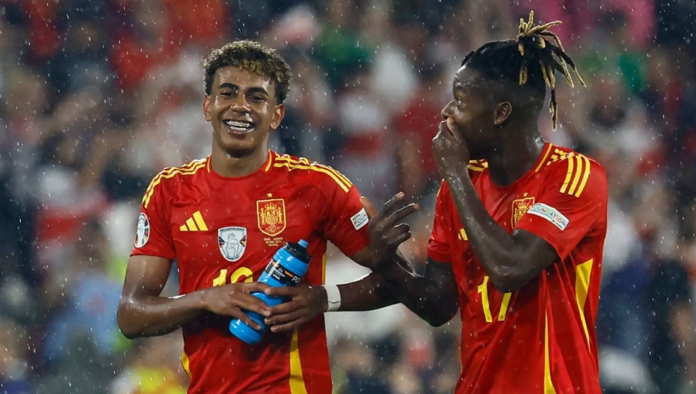 Lamine Yamal y Nico Williams, pareja letal en la Euro 2024. / AFP,image_description: