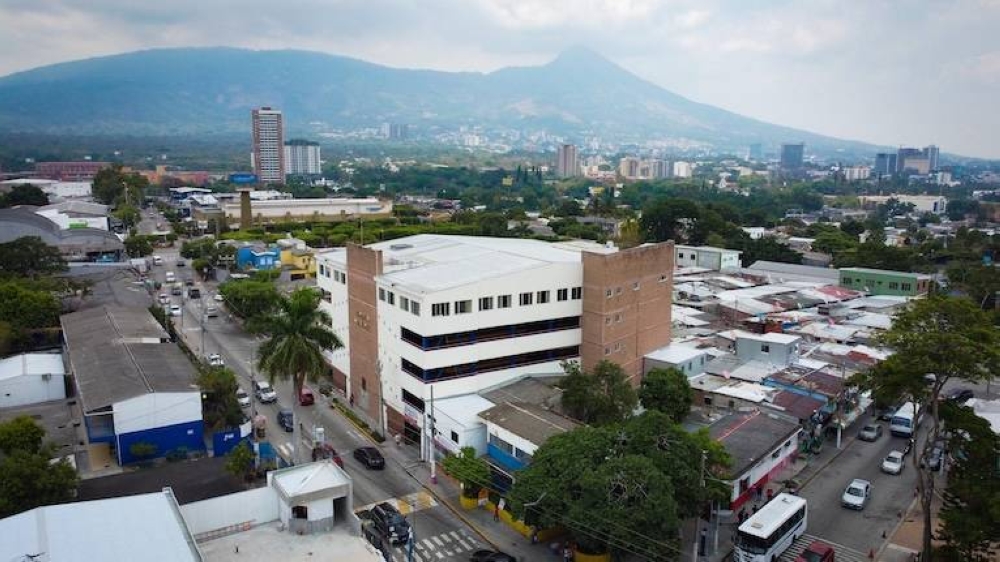 Foto del distrito de Antiguo Cuscatlán en La Libertad Este.,image_description: