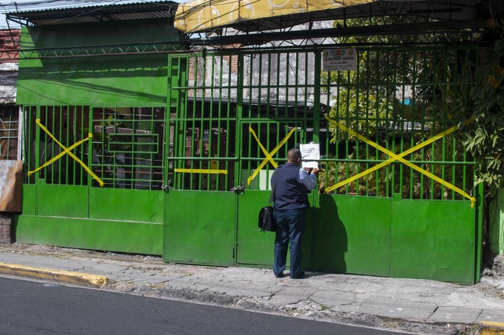 La Superintendencia de Regulación Sanitaria es la otra entidad que procedió a cerrar locales. / Lisbeth Ayala.