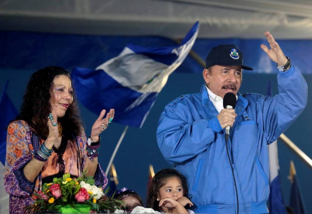 El presidente del régimen nicaragüense Daniel Ortega junto a su esposa y vicepresidenta Rosario Murillo. Photo by INTI OCON / AFP.