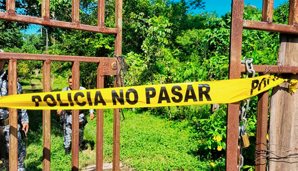 El Salvador está en régimen de excepción desde marzo de 2022, que ha reducido la tasa de homicidios, pero es cuestionado por organizaciones de derechos humanos. /DEM,image_description: