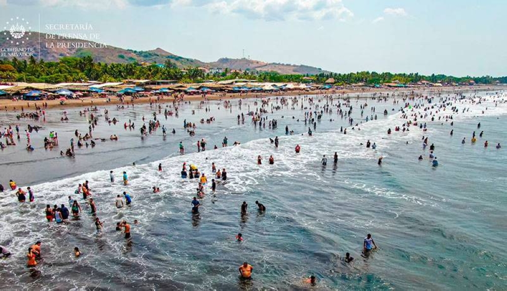 El año pasado, entre el 23 de diciembre de 2023 y el 2 de enero de 2024, se contabilizaron más de 110,000 visitantes internacionales. /DEM,image_description: