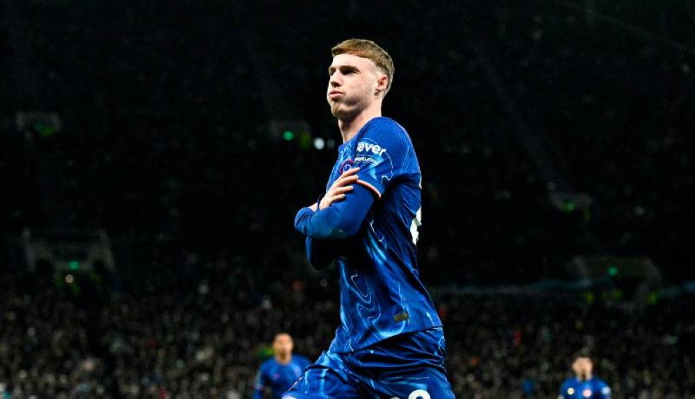 El mediocampista del Chelsea, Cole Palmer, celebra luego de marcar el segundo gol de su equipo. / AFP