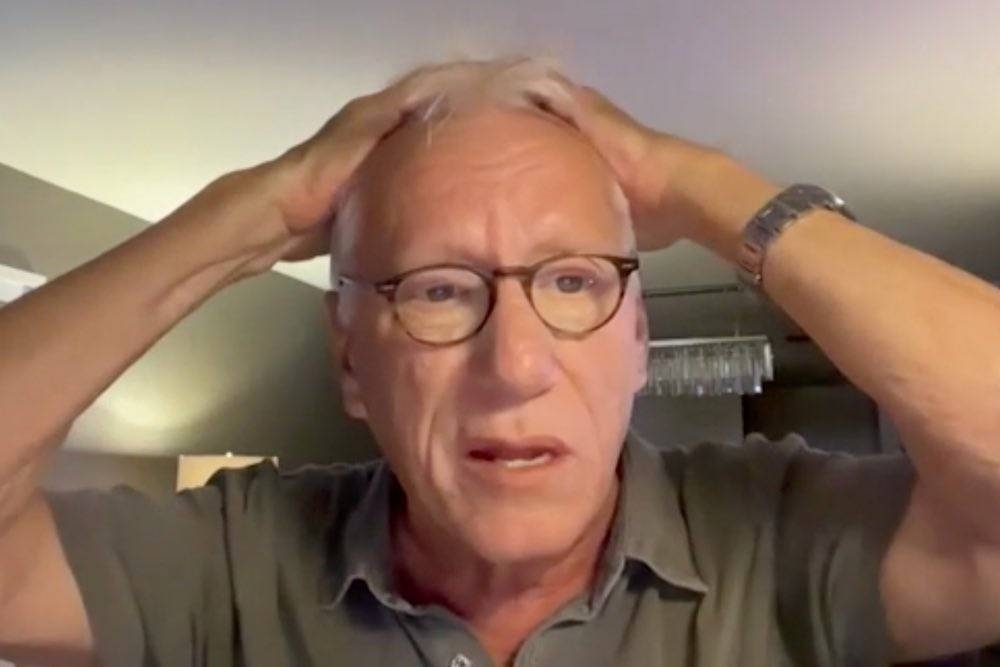 James Woods se ha convertido en vocero de la catástrofe tras perder su vivienda.,image_description: