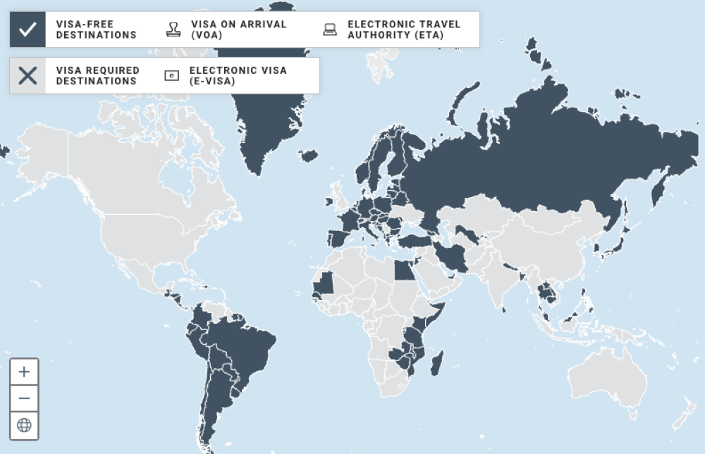 En gris oscuro están los países que no exigen visa para los salvadoreños o que la otorgan a su llegada. En gris claro, exigen visa o visa electrónica.