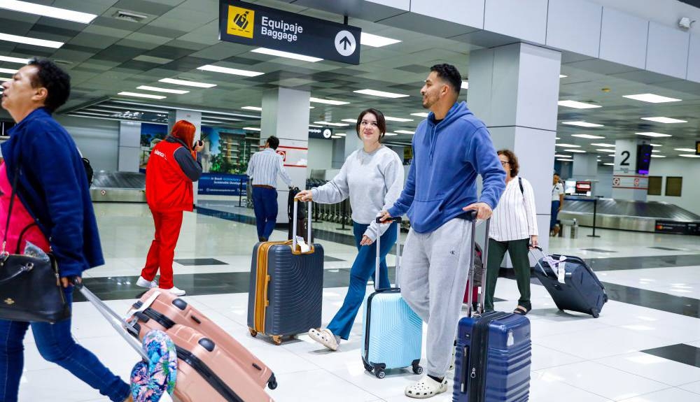 Solo en diciembre se atendió a medio millón de pasajeros en la terminal aérea. /CEPAn,image_description: